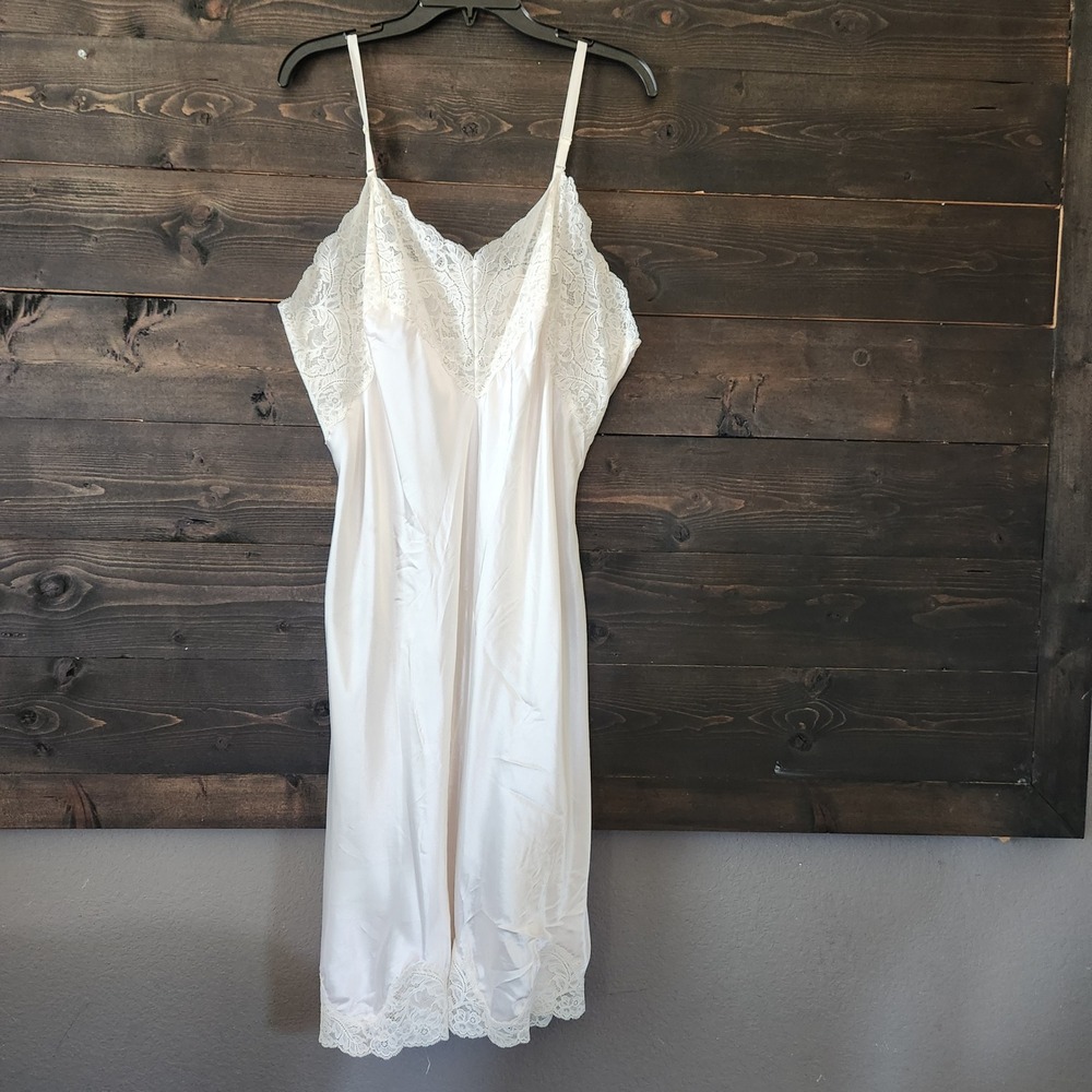 VTG Wondermaid Satin Full Slip Dress Chantilly Lace Ivory Union Made 48 XXL